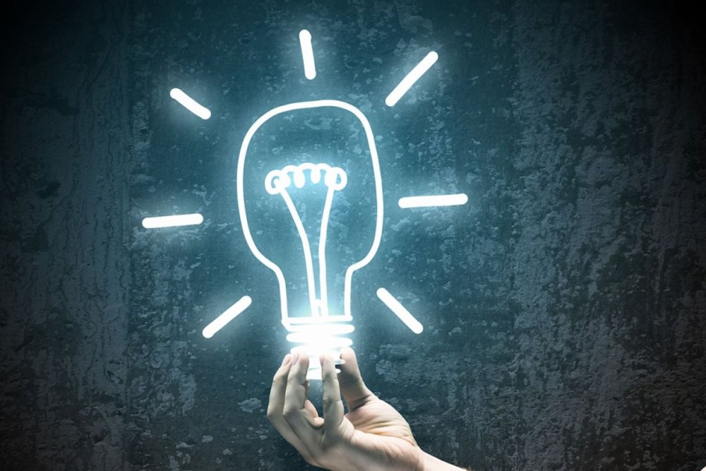 Лампочка над головой