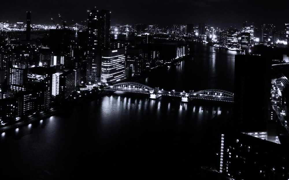 Красивый темный город