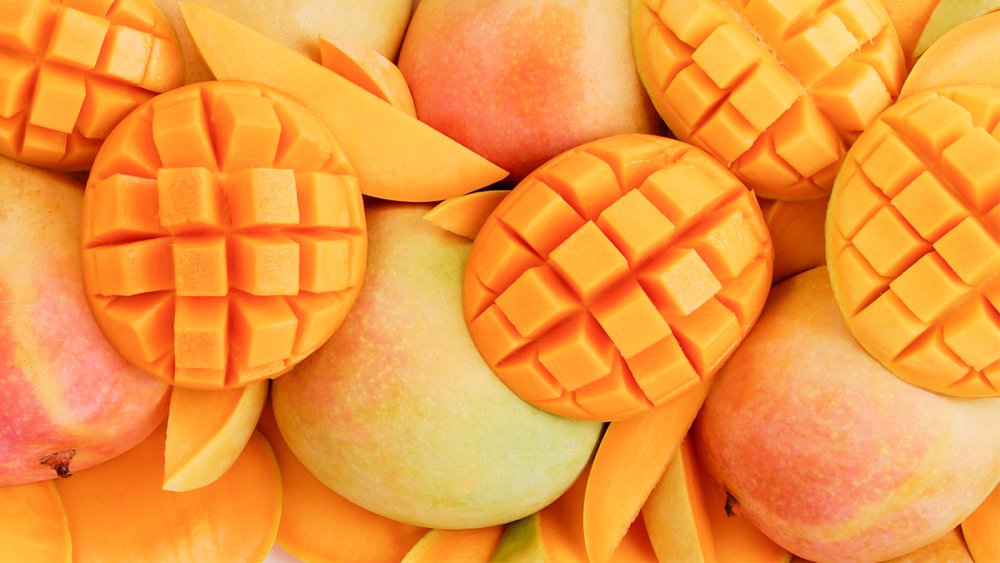 Банан и персик