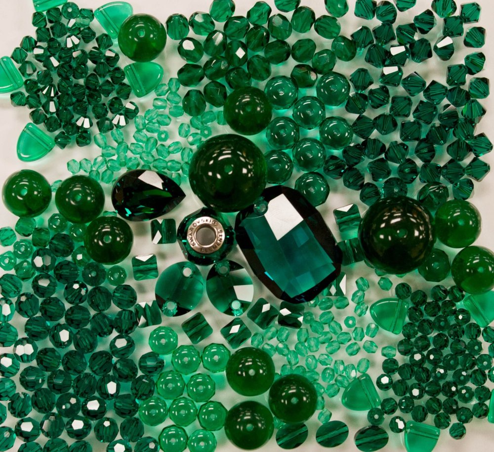 Наклейки зеленые