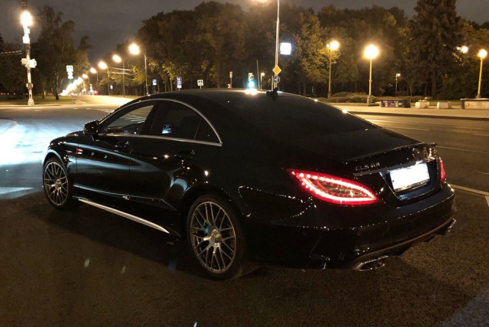 Мерседес CLS 63 AMG белый