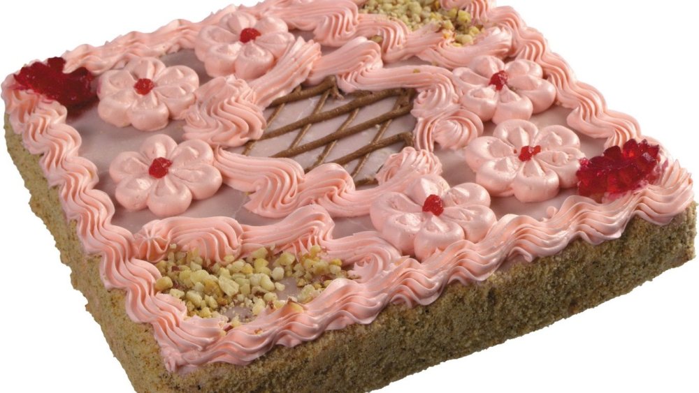 Белый квадратный торт