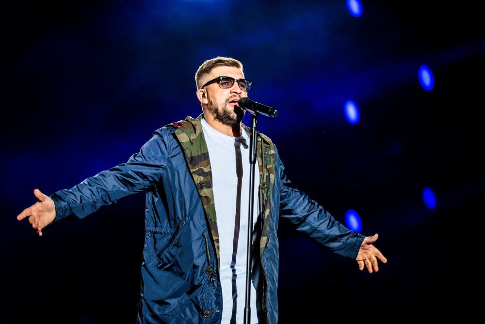 Певец Василий Баста