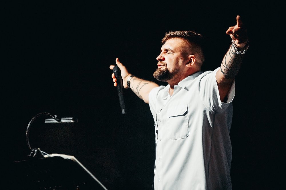 Баста Василий Вакуленко