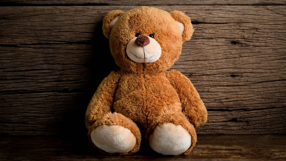 Плюшевый медведь