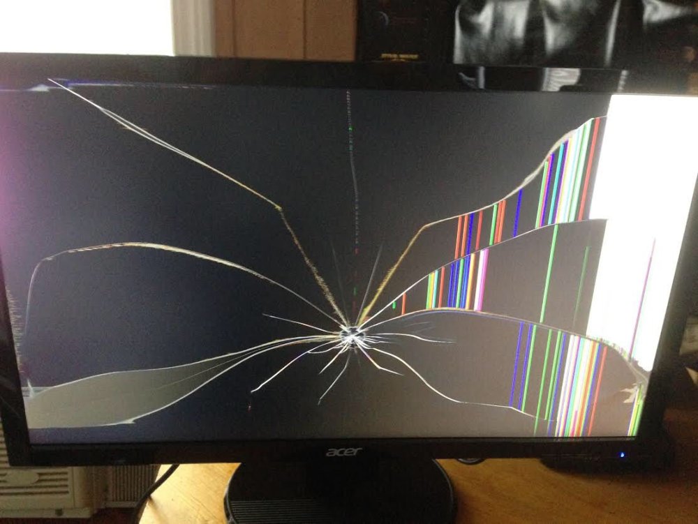 Transparency smashed Glass