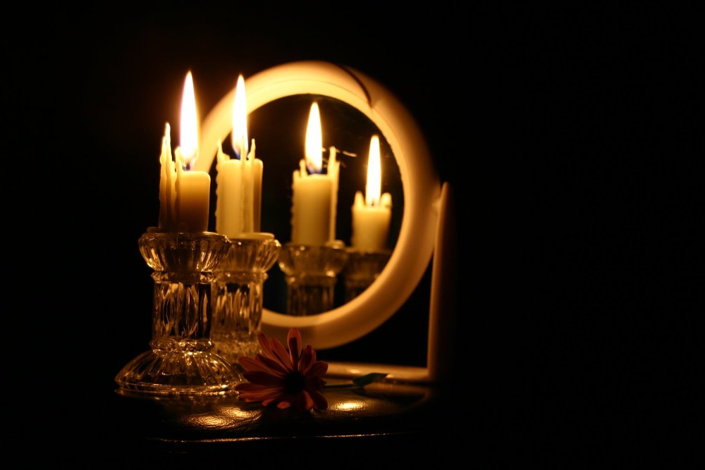 Зеркальные свечи