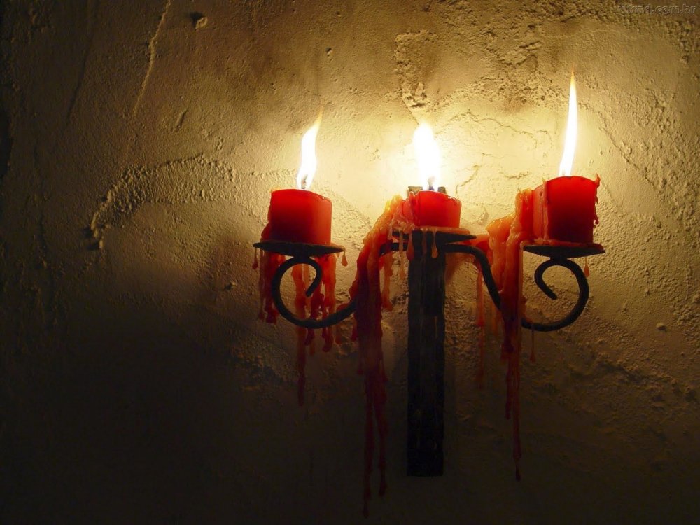 Натюрморт с книгами и свечой