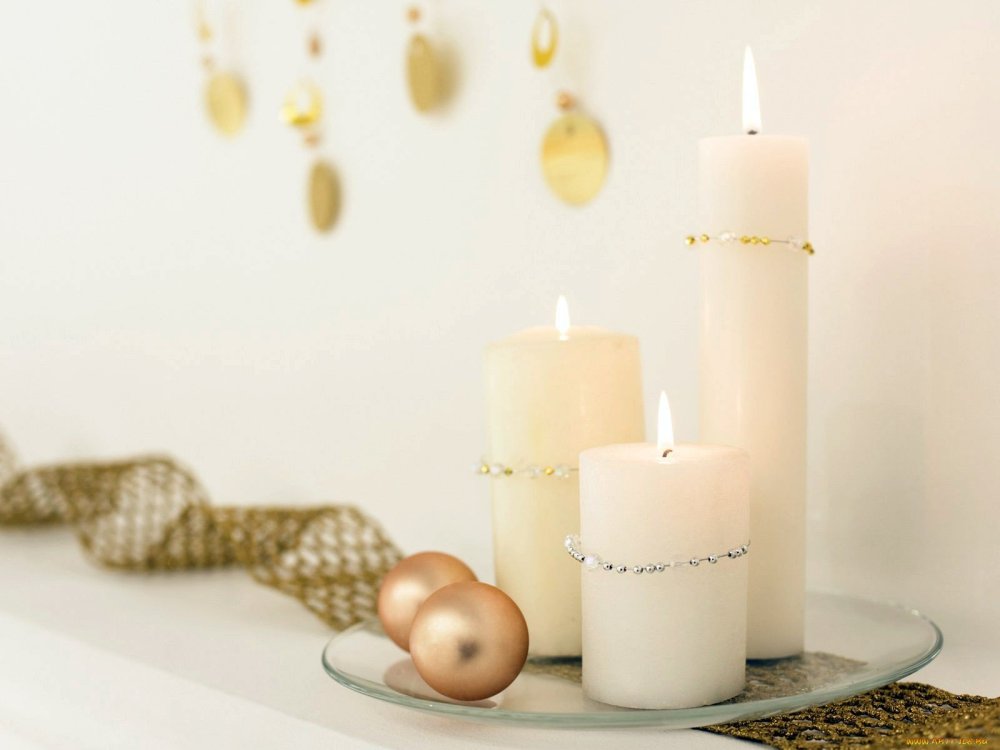 Зеркало и свеча