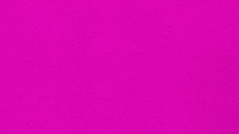 Ярко розовый цвет