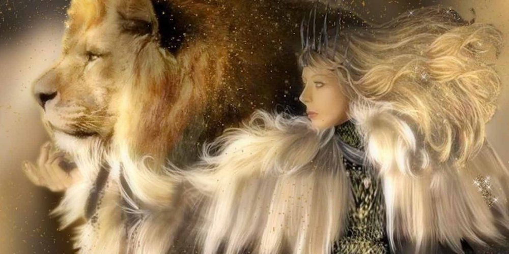 Платье из обоев