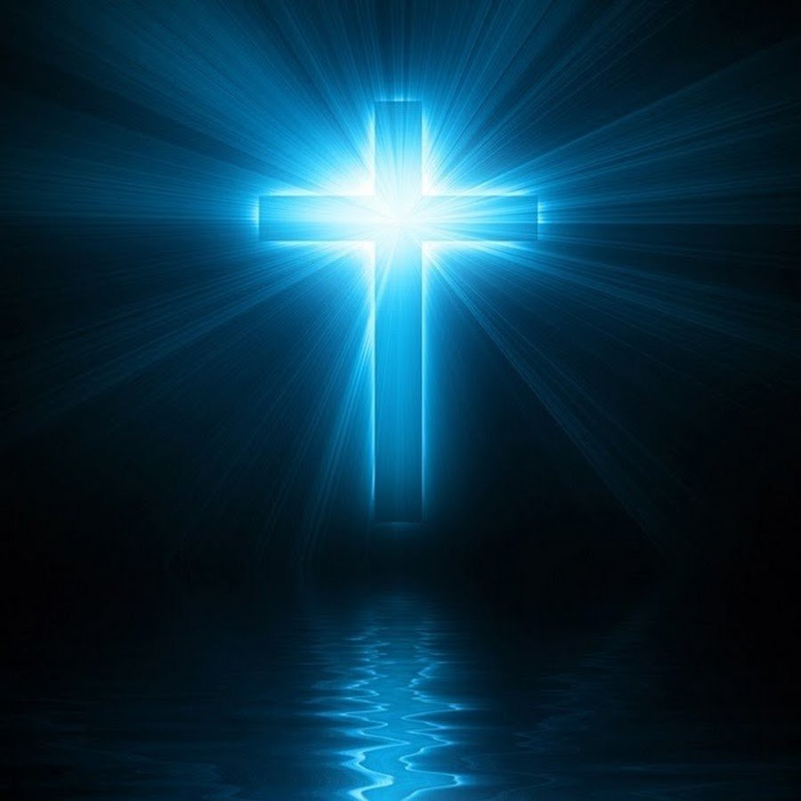 Горящий грест на тёмном фоне