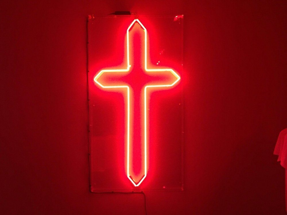 Крест со свечением