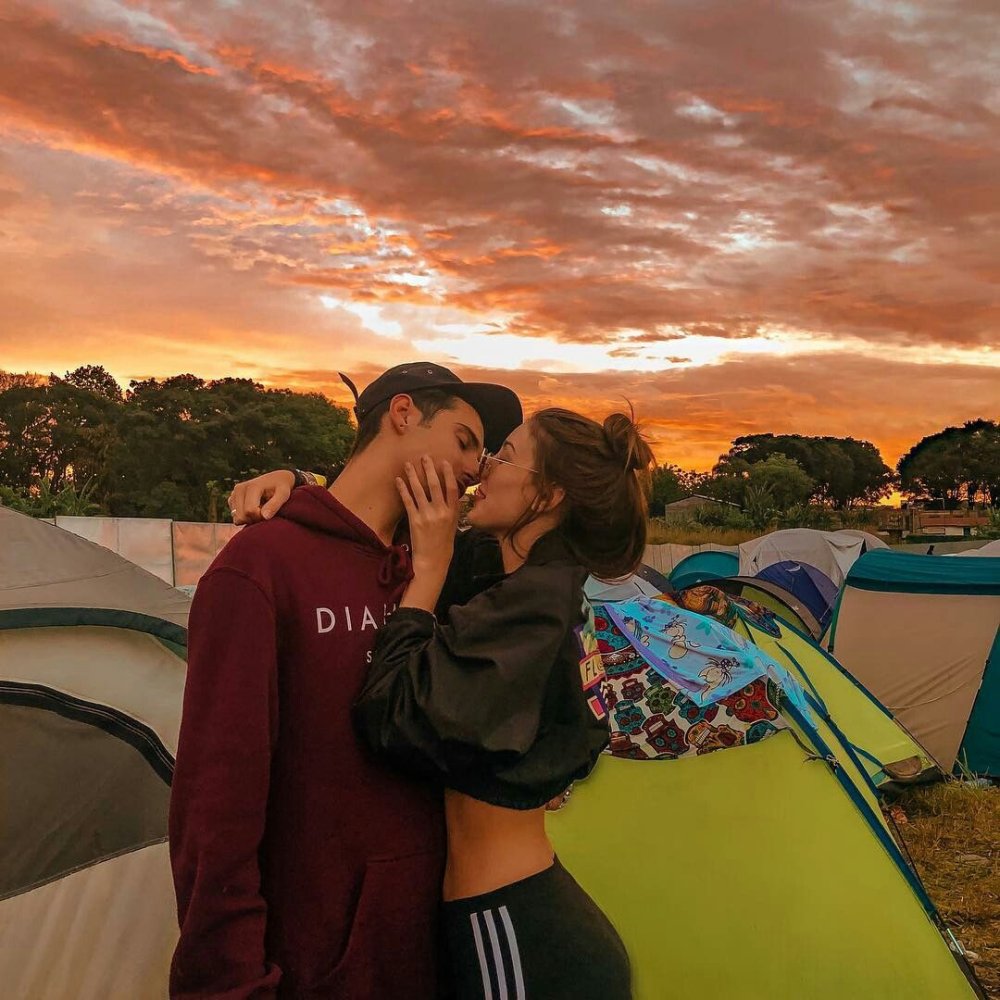 Эстетика любви парня и девушки