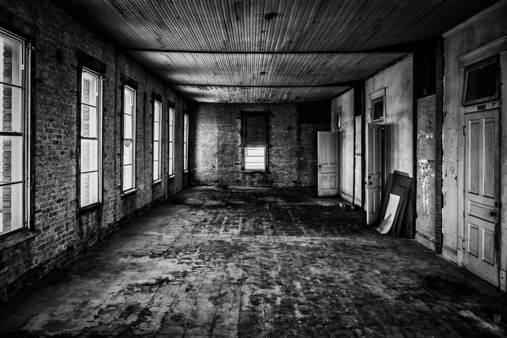 Заброшенная комната