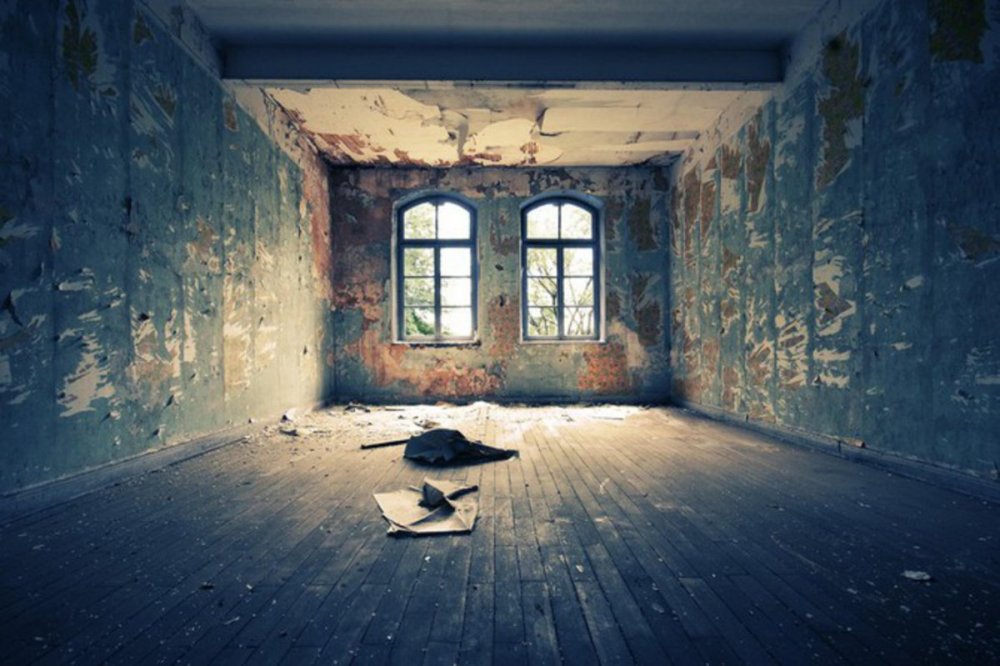 Заброшенное здание