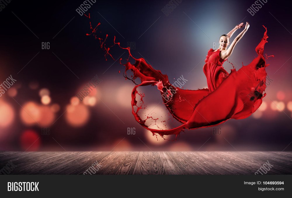 Девушка в Красном