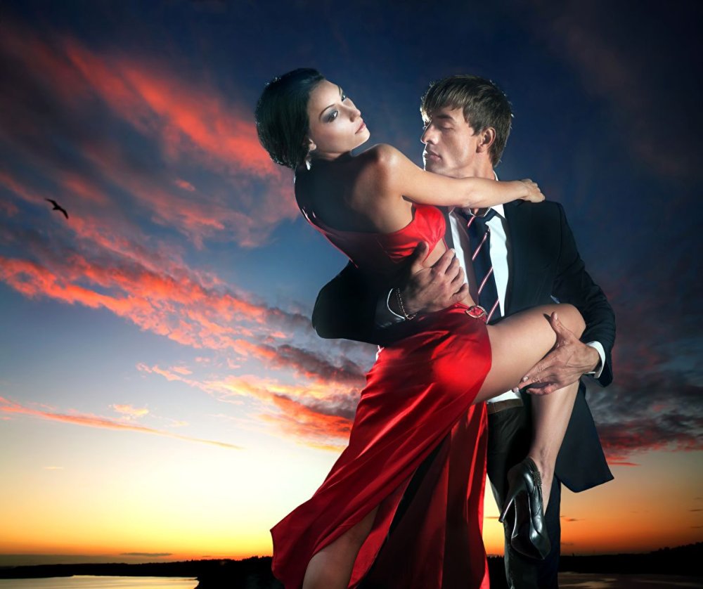 Танцующие пары