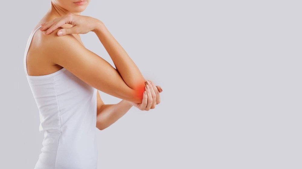 Женская рука до плеча