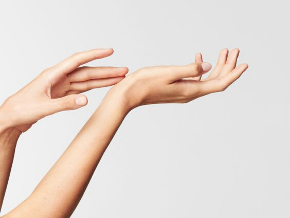 Женская рука