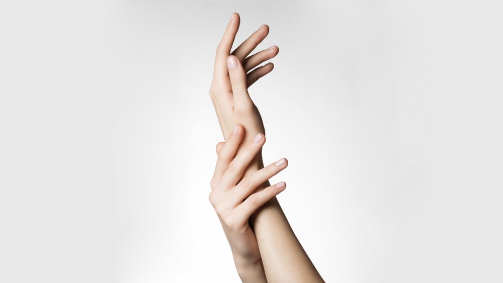 Женские руки омоложение