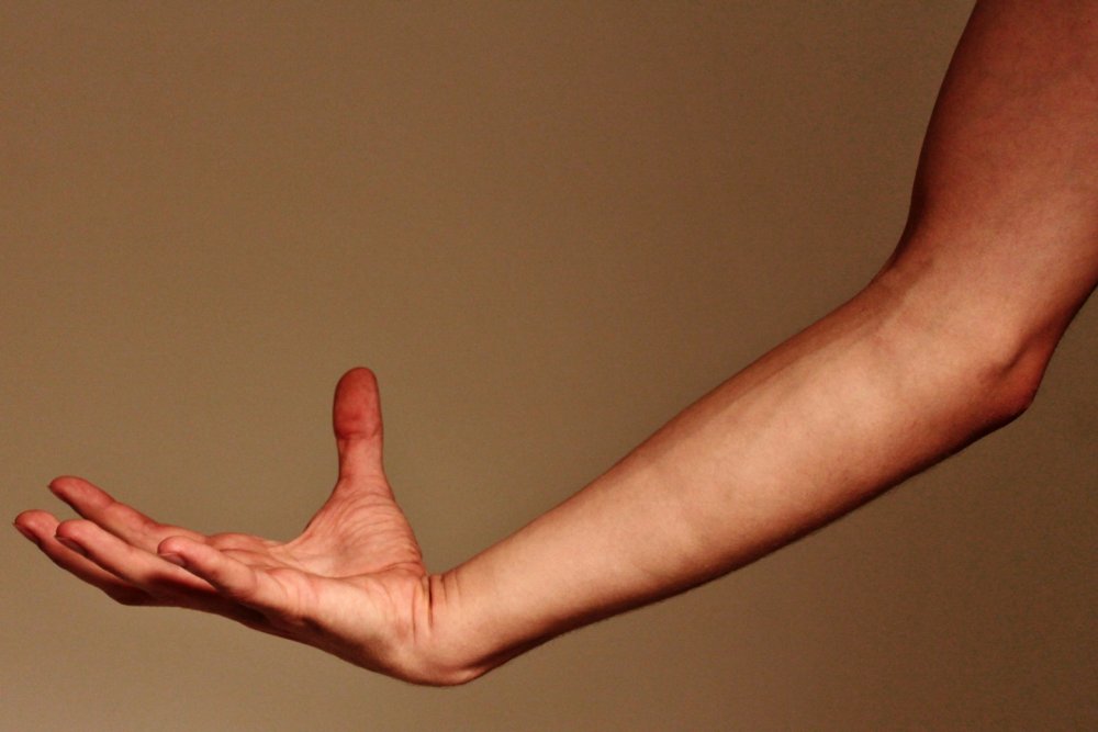 Расслабленная рука