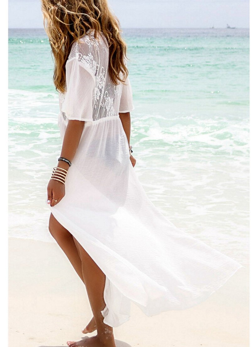 Девушка в пляжной шляпе