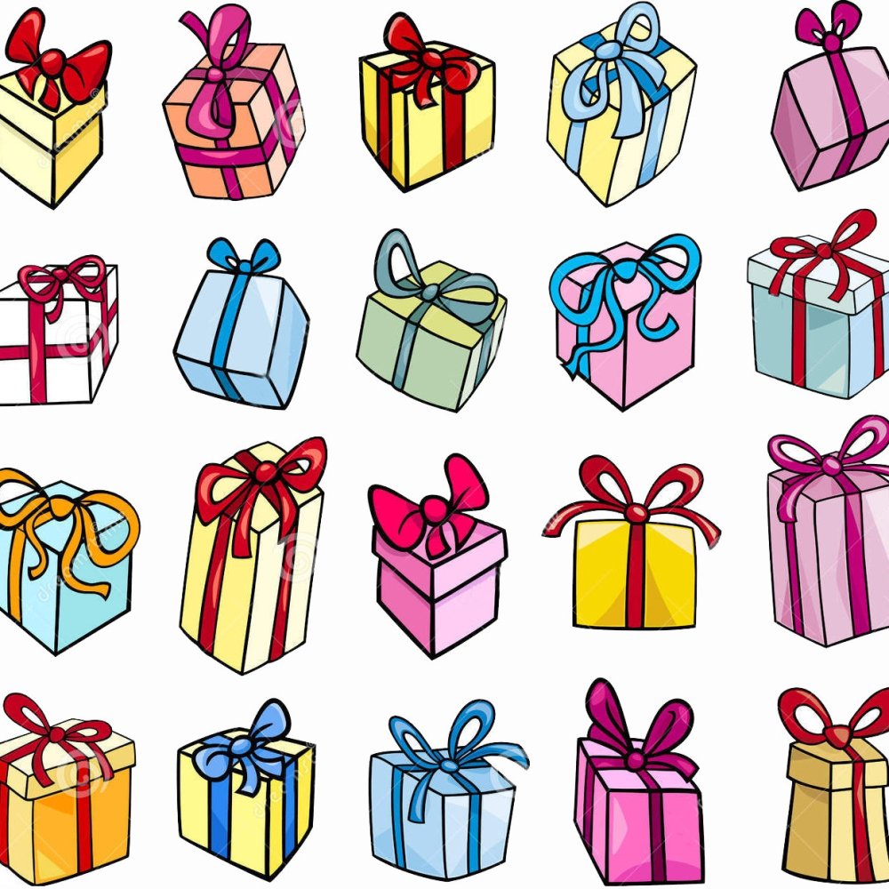 Коробки с одеждой намбелом фоне