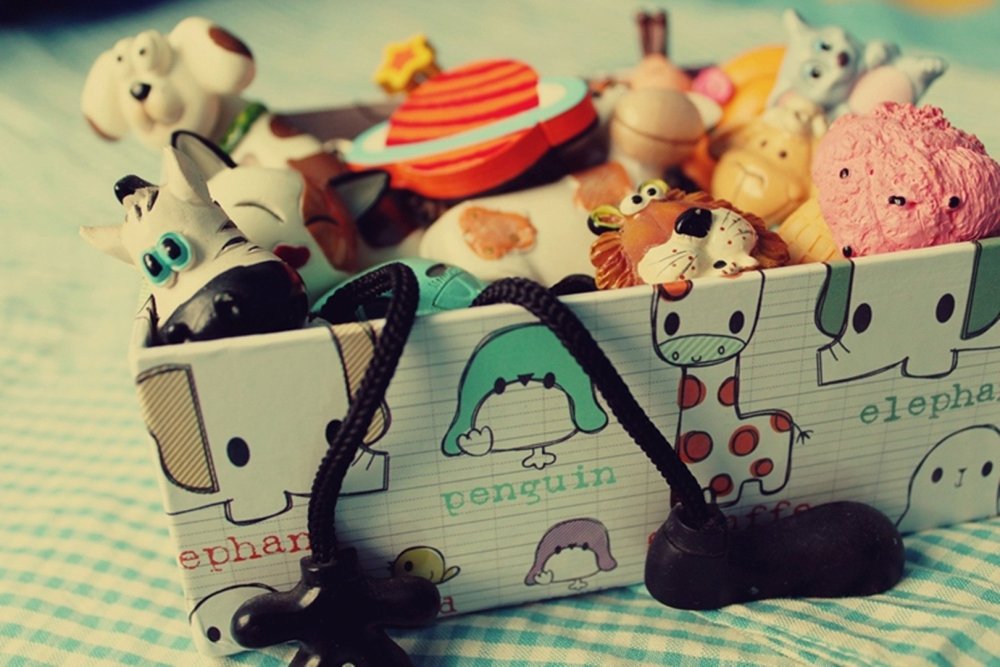 Мультяшная открытая коробка