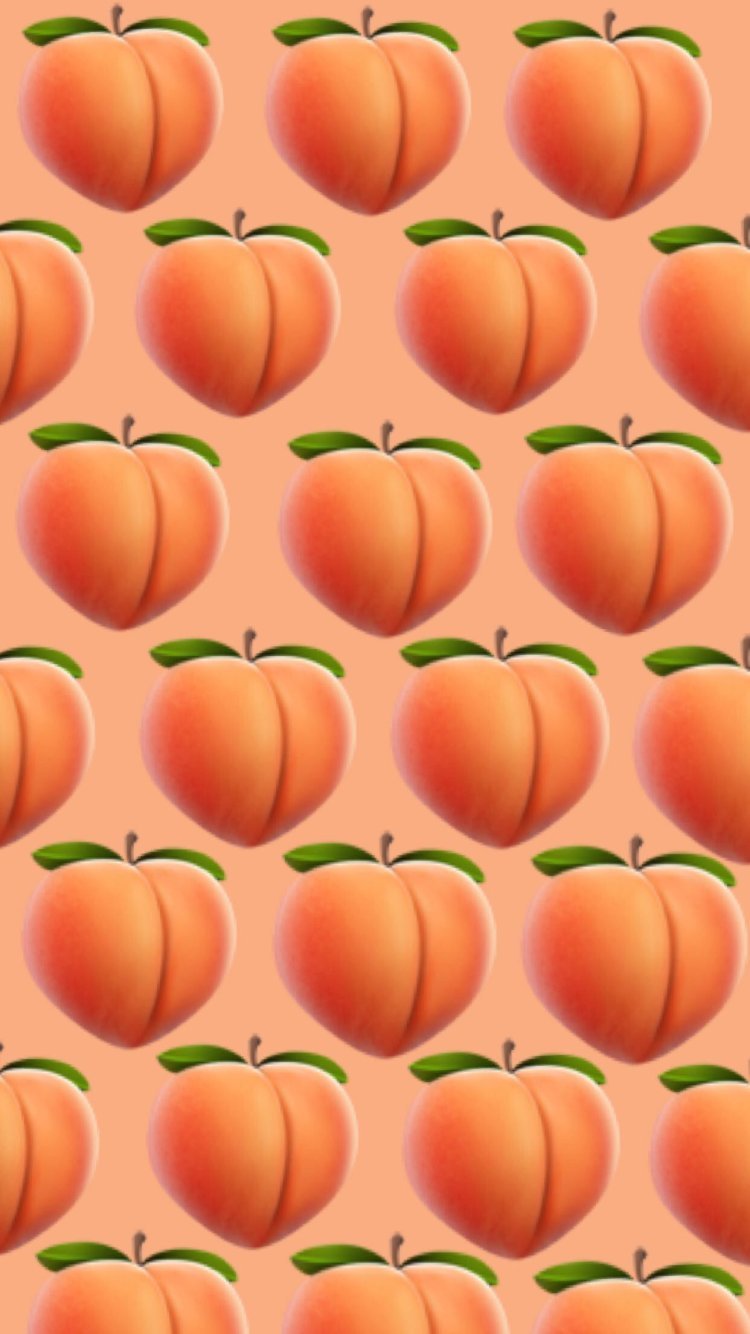 Сочный персик