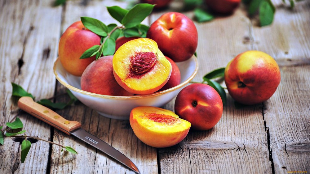 Персик нектарин абрикос