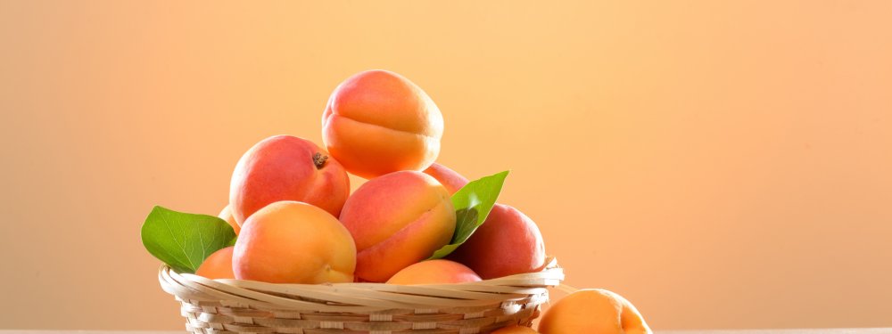 Персик нектарин абрикос