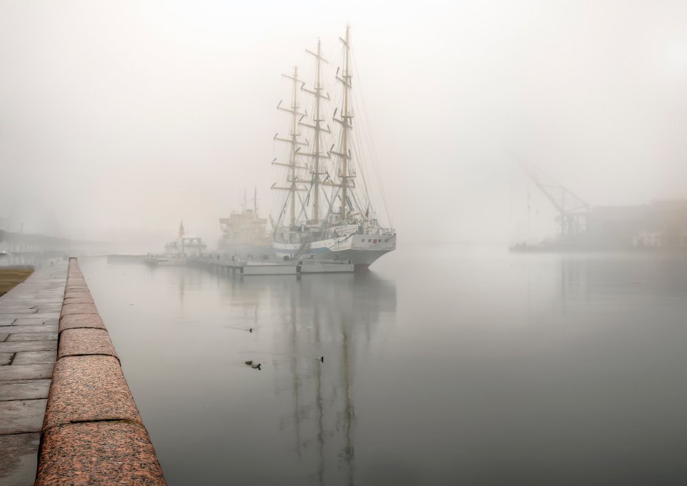 Туман Нева Санкт Петербург