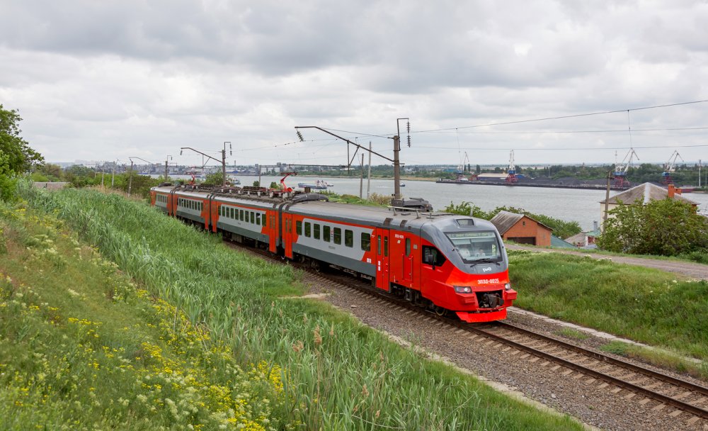 Электрички эп3д СКЖД