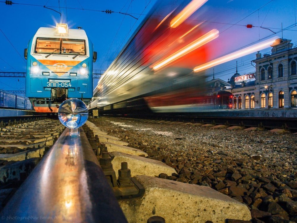 Красивый поезд