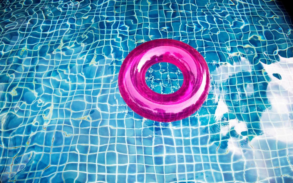 Вода светлая