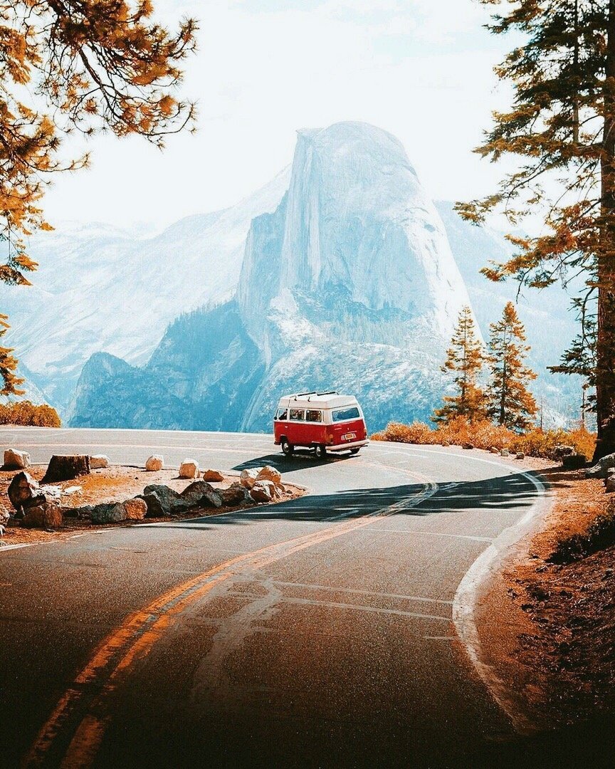 Машина дорога горы