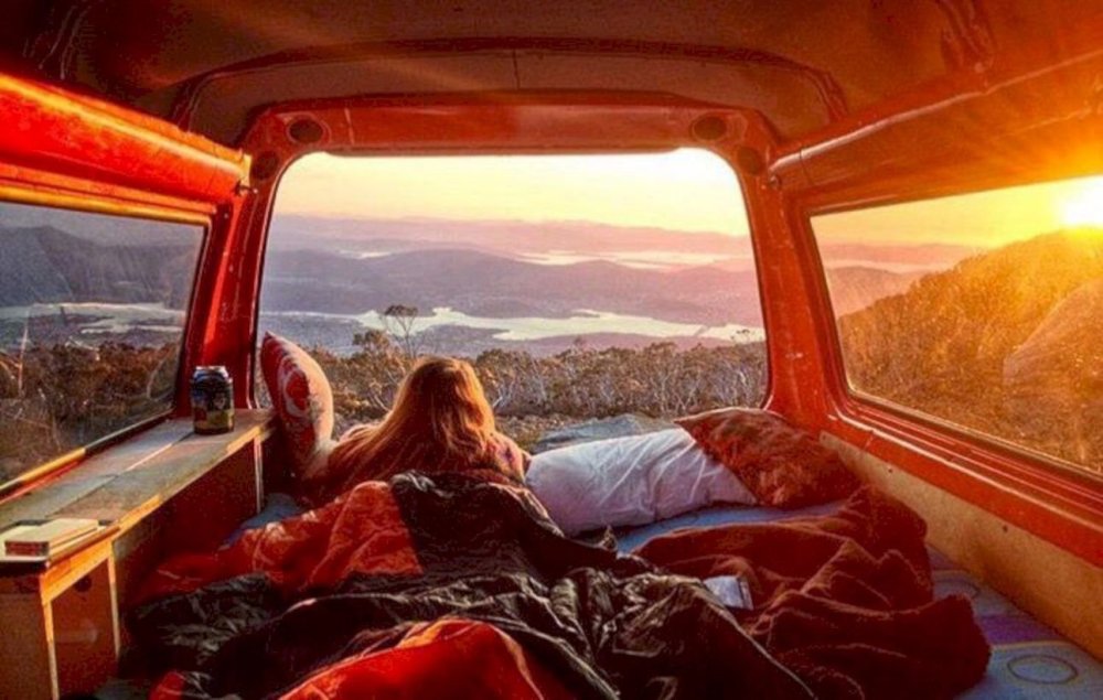 Ночное путешествие на машине