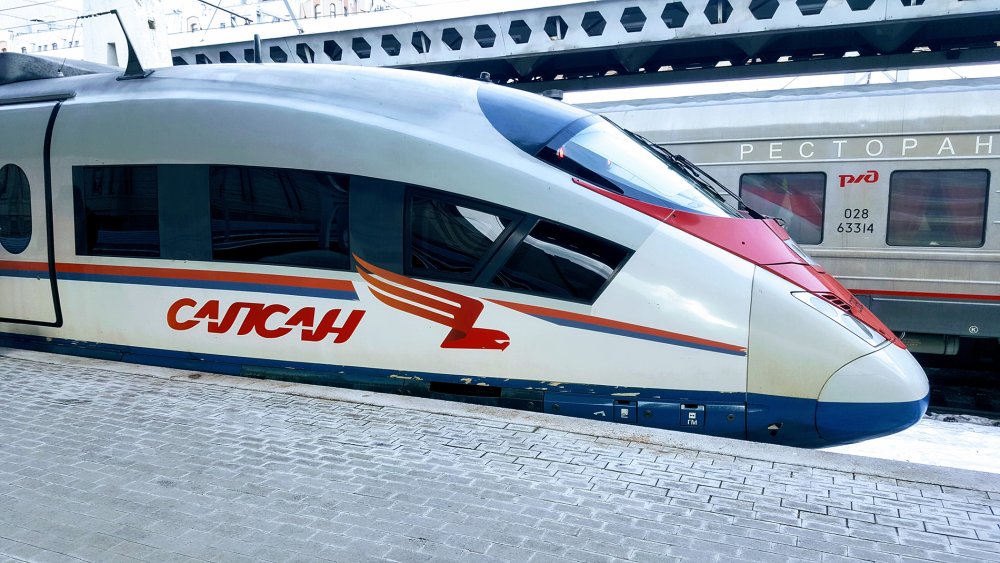 Скоростной электропоезд Сапсан