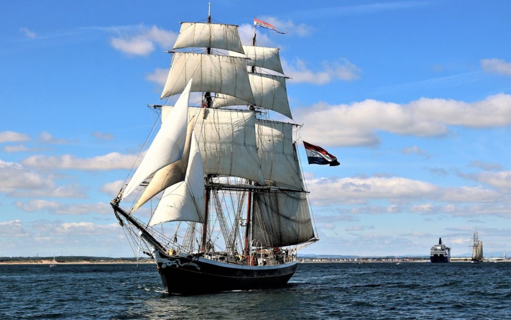 Барк Фрегат Бригантина