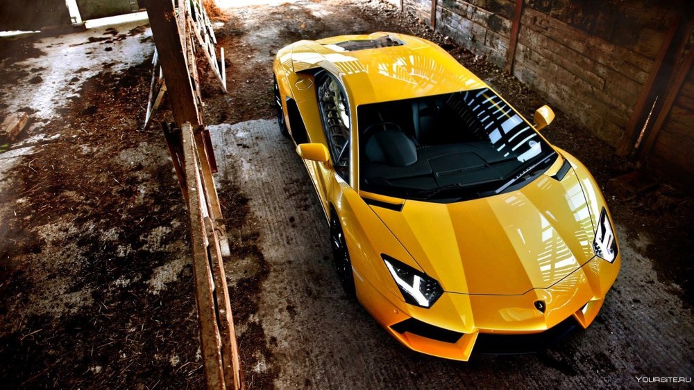 Lamborghini Aventador lp700-4 желтый