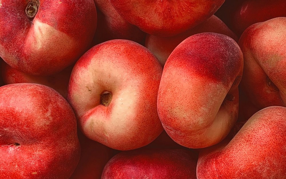 Обои с персиками