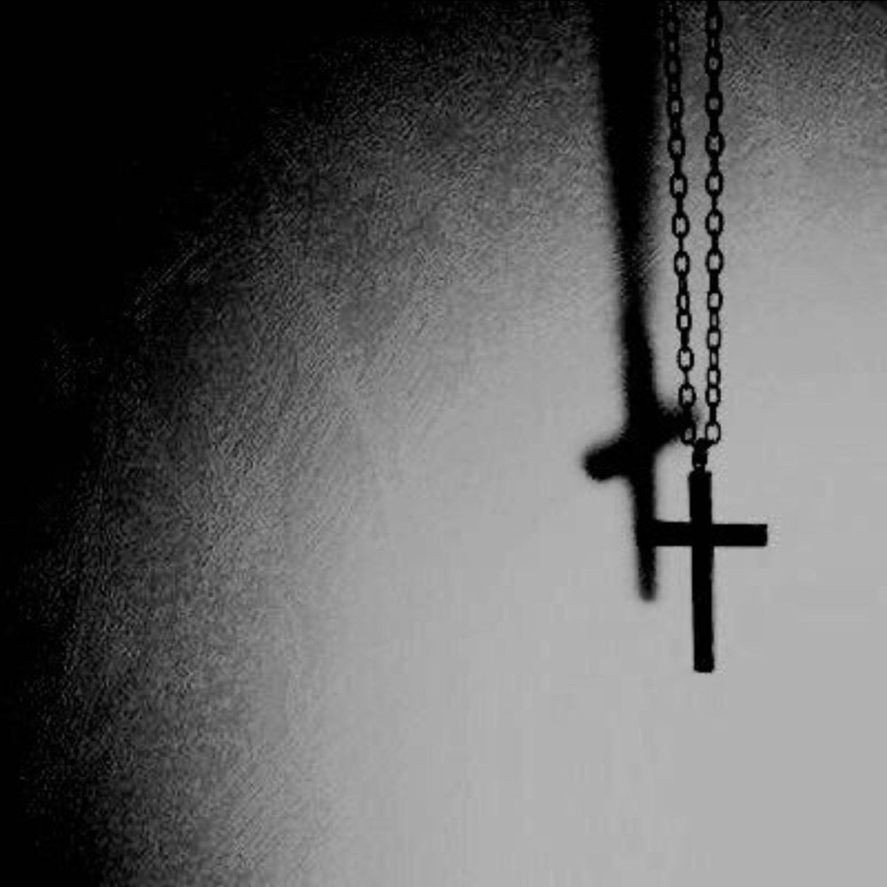 Перевернутый крест