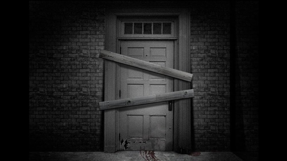 Закрытые двери