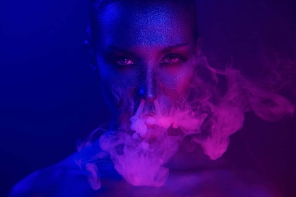 Курение кальяна