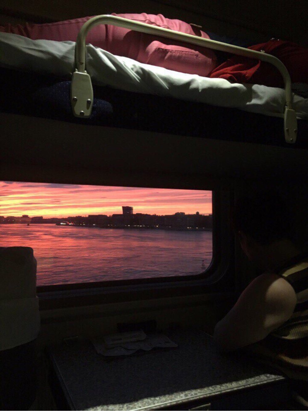 Окно поезда