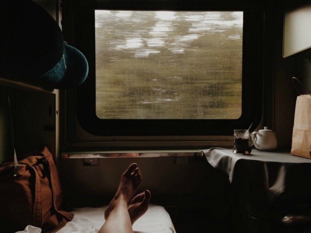 Окно поезда