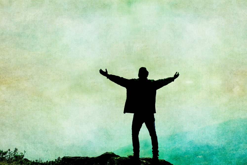 Человек на закате