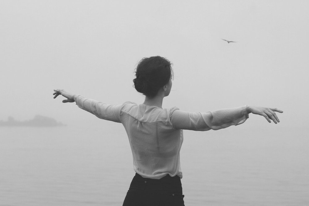 Человек сверху вниз