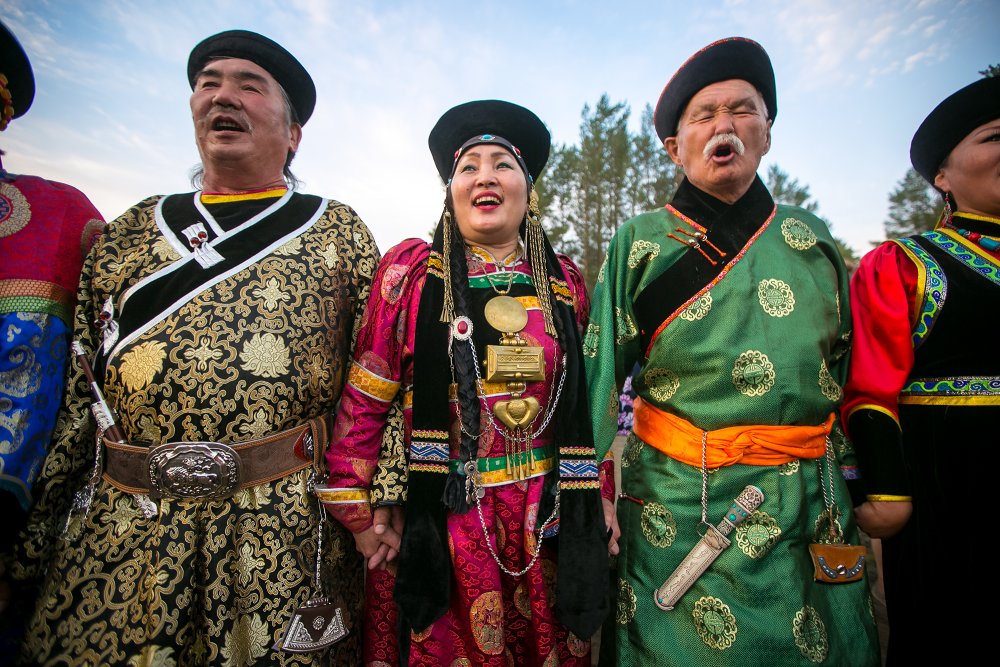 Тункинский Бурятский костюм